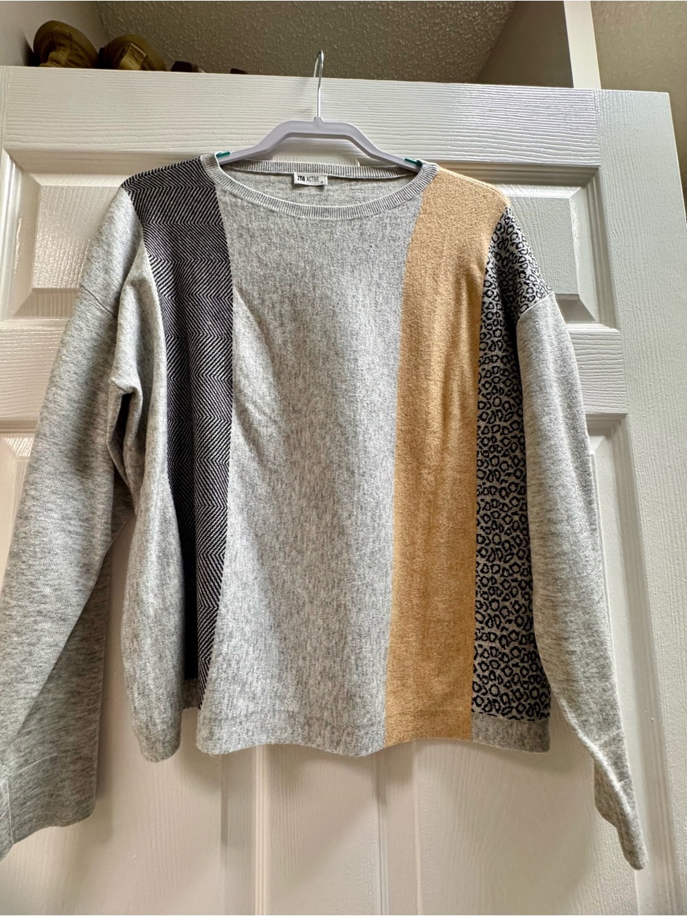 Zyia Active Colorblock Crewneck Sweater in Gray and Tan